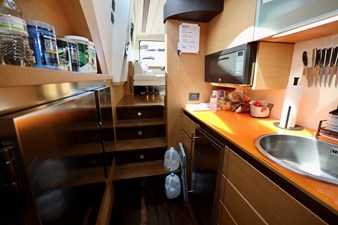 My Way 30 72 PERSHING 2009 GALLEY 2