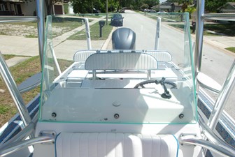2010 Cape Horn Center Console 26 