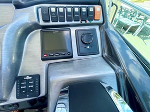 - 22 23_2016 33 Monterey 335 Sport Yacht