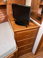LIO KAI 23 V berth storage