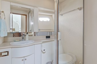 ER 40 41_2000 65ft Pacific Mariner 65 ER