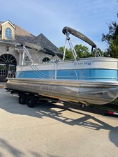 24' South Bay 224 RS 0 