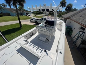 - 20 21_2019 28ft Blue Wave 2800 Pure Hybrid