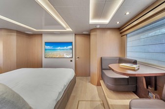 Aqua Vista  62 