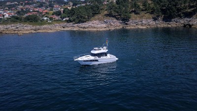 1090 EVOLUTION FLYBRIDGE 10 DJI_0084