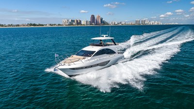 2022 Dyna Flybridge 63 4 62_DYNA_PRINT-6 (Custom)