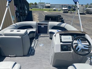 NA 4 8977514_20230730055514472_1_XLARGE