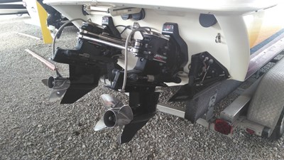 A SALT WEAPON 17 18_2002 32ft Sunsation Dominator A SALT WEAPON