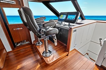 Claire 35 