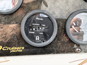 2003 Cruisers 3075 Express 35 