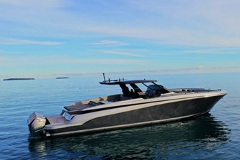 Canados Gladiator 493 0 CANADOS GLADIATOR 493 OUTBOARD