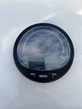 2010 Intrepid 245 Center Console 12 