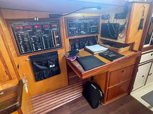 SPIRIT 8 8996416_20230812041150157_1_XLARGE