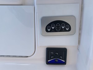 Sir Reel III 1 39-2008-Tiara-3900-Convertible-05