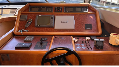 1998 Ferretti 80ft 19 1998 Ferretti 80ft (19)