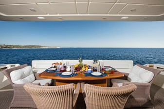 FERRETTI 881 8 