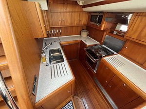 WEATHERLY 28 Galley facing aft