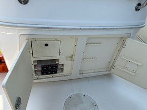 2009 Boston Whaler 320 Outrage Cuddy Cabin @ Puerto Vallarta 8 