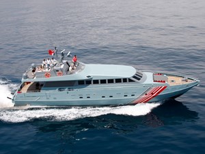 CHATO 3 CHATO underway starboard side