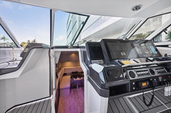 - 13 14_2023 43ft Formula 430 SSC