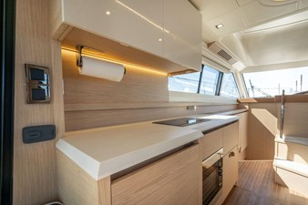 2018 Beneteau Monte Carlo MC4 12 