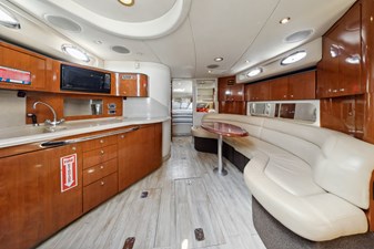 Sea Ray 380 Sundancer 3 HighRes-03