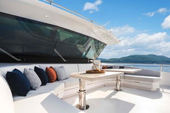 Horizon FD110 12 Horizon FD110 Fwd Deck