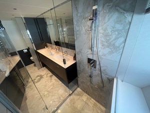 LEILANI 50 Princess Y95  Owner Cabin Restroom
