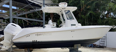Everglades 255 Center Console 0 WWWW
