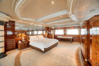 ASEAN LADY 16 Master Bed