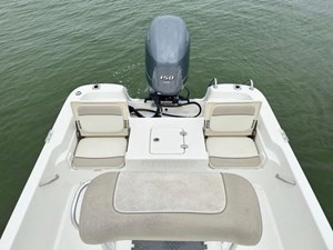2016 Nauticstar 2110 Sport 37 38