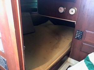 La Vie Dansante 1 Aft Berth