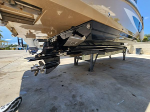 2015 Sea Ray 270 Sundeck 23 24