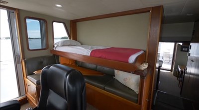 Raven 19 20_2004 57ft Northern Marine 5700 Expedition RAVEN