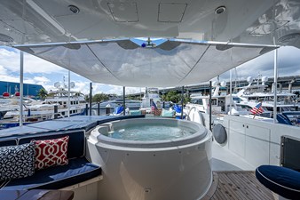 SUPERSTAR 41 HOT TUB