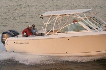 2019 Sailfish 325 DC 55 