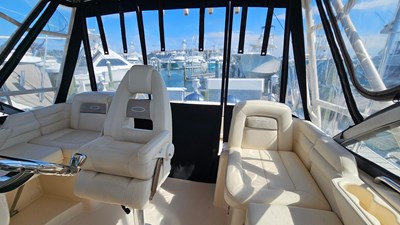 2016 Grady-White Express 330 35 