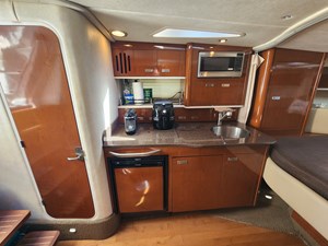 35 SUNDANCER 2 Galley