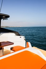 Dr. No 30 HUTTER YACHTS DR. NO POWER CATAMARAN FOR SALE 