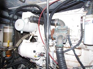 1996 Sea Ray 55 Sedan Bridge 30 31