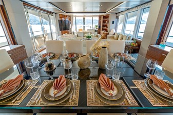 RIVIERA LIVING 51 