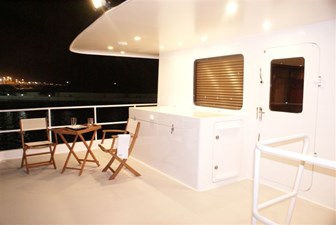Victoria 25 Skylounge Aft Deck
