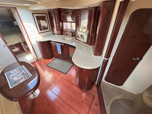 ALMAS DEL MAR 22 Galley, Salon