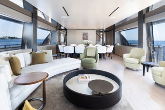 HAIAMI 29 MAIN DECK SALOON (1)