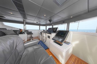 High Occupancy 130 164 OCEANFAST 1989 HELM STARBOARD SIDE