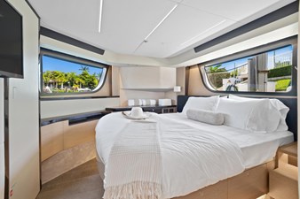 - 29 30_2022 48 Absolute 48 Coupe ZO