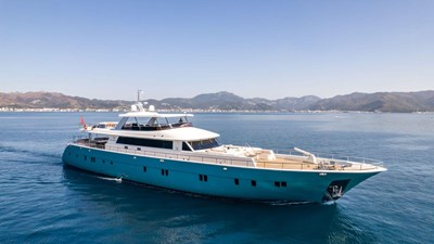 39,1 M CUSTOM BUILD MOTOR YACHT 1 Deep Water 01