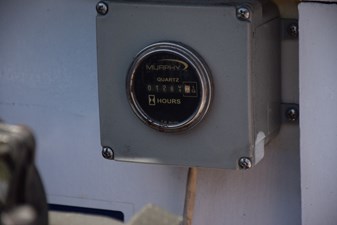 RAMPAGE 57 Port side hour meter reading 1281