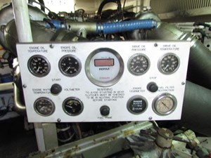 1990 Viking 52 Convertible Sportfish 20 21