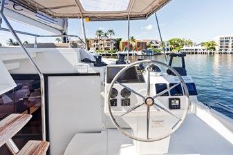 SUNDANCE 90 DSC05826